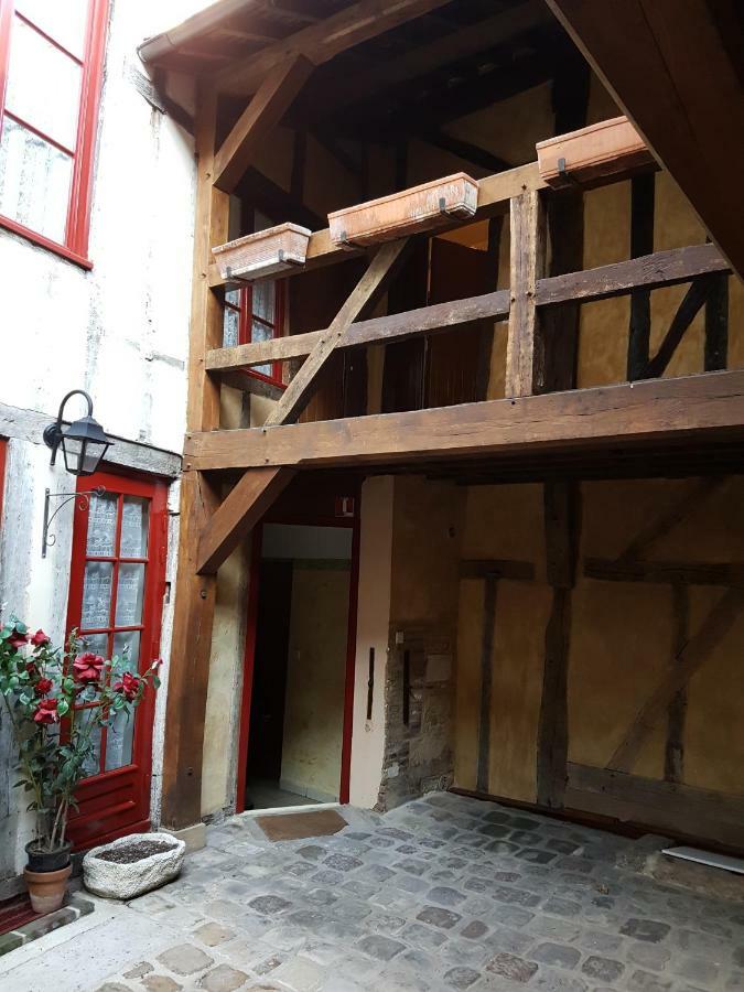 Appartement Du Vieux Troyes Ngoại thất bức ảnh