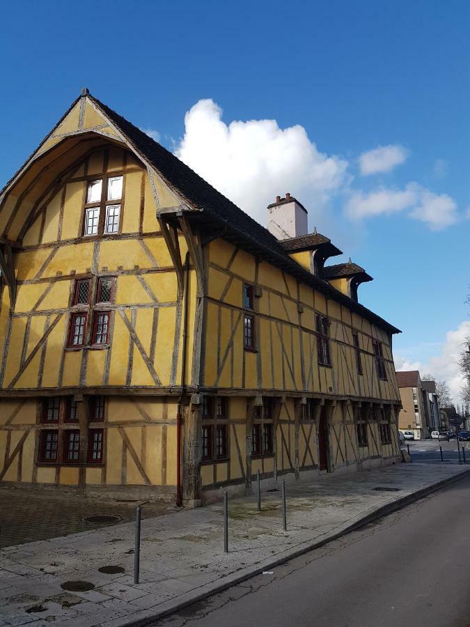 Appartement Du Vieux Troyes Ngoại thất bức ảnh