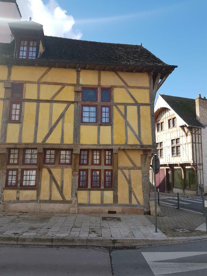 Appartement Du Vieux Troyes Ngoại thất bức ảnh